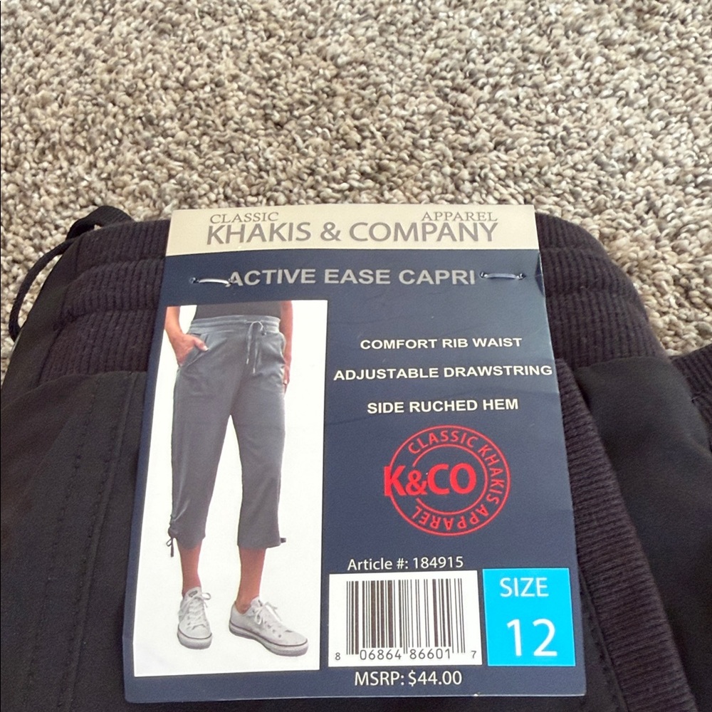 Khakis & Company Women's Black Active Ease Capris